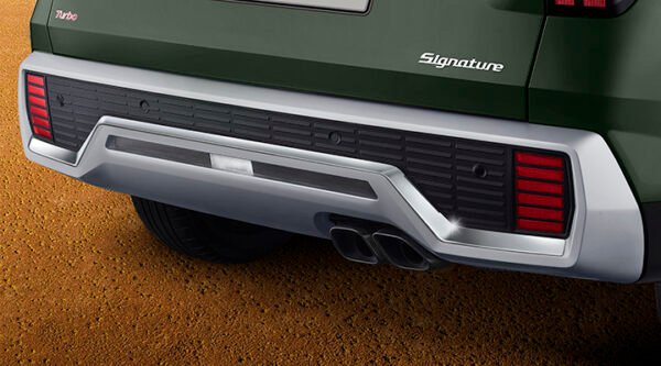 REAR BUMPER GARNISH