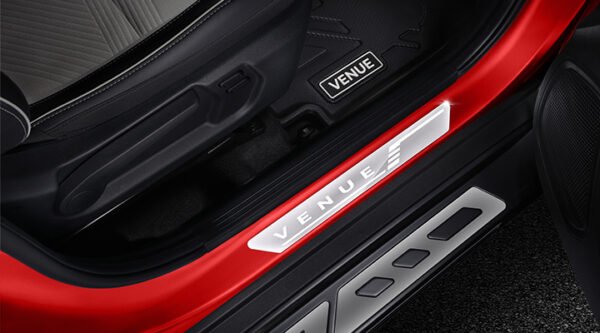 DOOR SILL GUARD-DUAL TONE
