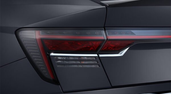 TAIL LAMP GARNISH