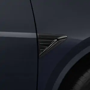 KUN Hyundai | Showroom & Service SIDE FENDER FIN