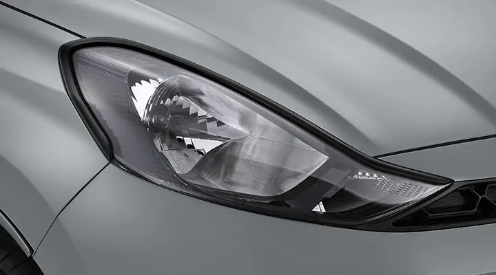 KUN Hyundai | Showroom & Service HEAD LAMP GARNISH