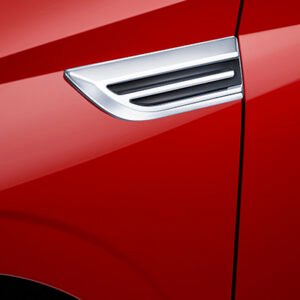 SIDE FENDER FINS